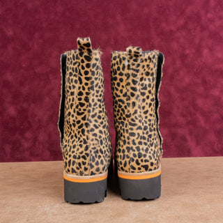 Montelliana 1965 Women Tamara Genuine Shearling Lined Chelsea Boots sz 6 EUR37