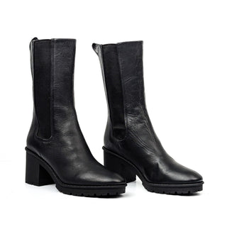 Vince Wmn Henderson Black Leather Water Repellent Tall Chelsea Boot 9.5 EUR 39.5