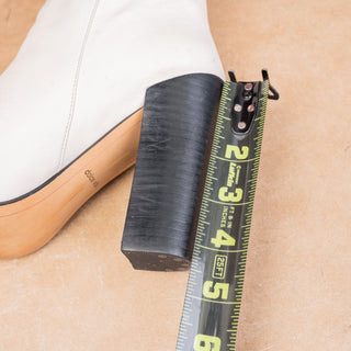 Dolce Vita Women Vintage Y2K White Leather Heel Pointy Toe Slip-on Boots sz 7.5
