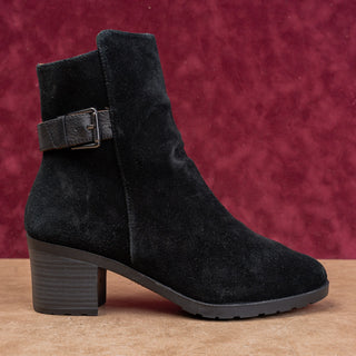 Gentle Souls Kenneth Cole Women Flora Black Suede Zip Buckle Ankle Boots sz 9.5