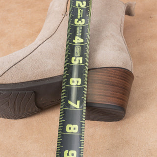 Naot Women Ethic Taupe Suede Zip Fashion Heeled Ankle Boots 7US EUR 38