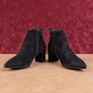 AGL Women Black Dressy Office Italian Black Suede boots sz 7.5-8US EUR 38.5