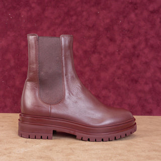 Gianvito Rossi Women Chester Burgundy Leather Chelsea Boots size 6US 36EU