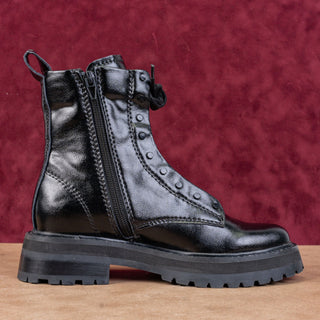 Dolce Vita Women Rain Black Leather Festival Zip Lug Combat Ankle Boots sz 5.5