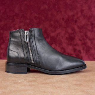 Aquatalia Wmn Nadie Black Leather Ankle Zip Narrow Dressy Fashion Boots size 7.5