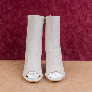 Gianvito Rossi Wmn Off White Leather Peep toe Party Ankle Boot 11US EUR42