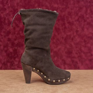 Michael Kors Women Brown Suede Studded Top Lace Fleece Lined Mid Boots sz 6.5