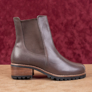 David Tate Women Santorini Waterproof Luxe Brown Leather Zip Boots sz 7