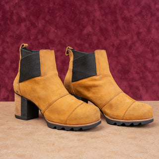 Sorel Women Addington Wheat Nubuck Stacked Heel Chelsea Ankle Boots sz 9