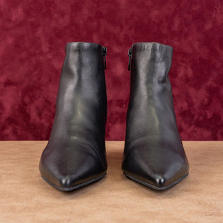 Donald Pliner Women Dazha Black Leather Zip Pointy Toe Dress Office Boots sz 7.5