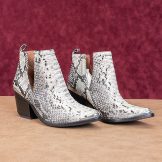 Jeffrey Campbell Wmn Cromwell Snake Print Leather Western Cowboy Ankle boots 7.5
