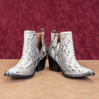 Jeffrey Campbell Wmn Cromwell Snake Print Leather Western Cowboy Ankle boots 7.5