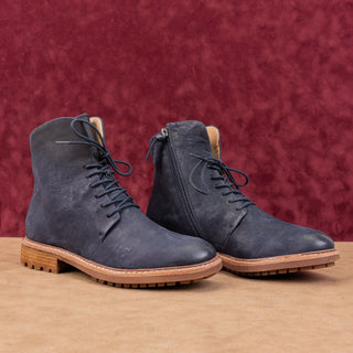 Sofft Women Lilia Distress Blue Leather Lace-up Zip Lug Ankle Boots sz 10