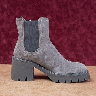 Pedro Garcia Women Zisca Fashion Grey Suede Chelsea Platform Boots 8US EUR 38.5