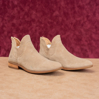 Born Women Arula Sand Suede Modern Western Back Zip Low ankle Boots sz 6