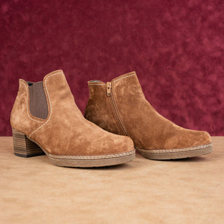 Gabor Women Lilia Brown Suede Slip-on Chelsea Western Boots size 6M