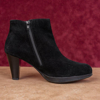 La Canadienne Women Black Suede Waterproof Fashion Dressy Ankle Heel Boots sz 8
