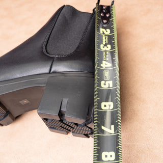 Steve Madden Women How Y2k Retro Chelsea Black Leather Boots Size 8