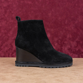 Tory Burch Women Black Suede Zip Wedge Lug Sole Ankle Boots sz 10.5