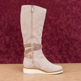 Cole Haan Women Gerina Retro Vintage Y2K Tan Suede Waterproof Wedge Boots sz 8