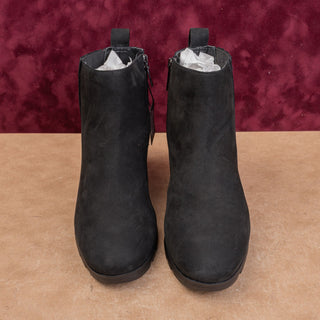 Vionic Women Wilma Waterproof Black Leather Ankle Lug Sole Boots sz 7US EUR38