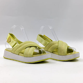 UGG Women Nella Platform Neon Yellow Strap Summer Mesh Sandals size 6.5