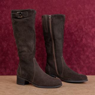 La Canadienne Wmn Brown Suede Waterproof Classic Riding Fashion Knee Boots sz 9