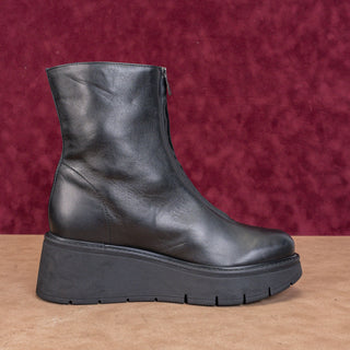 La Canadienne Women Gale Y2K 90s Leather Festival Platform Ankle Boots sz 10