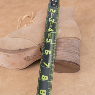 Beek Women Songlark Beige Lace-up Heeled Fashion Ankle Boots sz 7