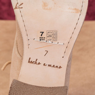 Beek Women Songlark Beige Lace-up Heeled Fashion Ankle Boots sz 7