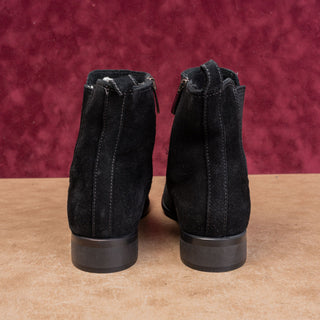 La Canadienne Suma Black Suede Waterproof Zip Fall Dress Chelsea Boots 6.5