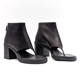 Miu Miu Women Block Heel Black Leather Flip Flop Open Toe Boots size 9US EUR 39