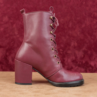 Stuart Weitzman Wmn Cassey Granny Victorian Lace-up Burgundy Leather Boots Sz 7