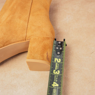 Bruno Magli Women Vinny Tan Suede Fashion Dress Ankle Boots 9.5US EUR 39.5