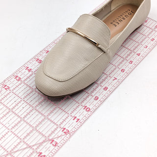 Journee Women Ivory Wrenn Faux Leather Horsebit Loafers size 12