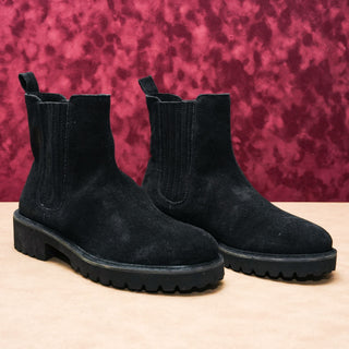 Seychelles Women Black Suede Lug Ankle Chelsea Dress Office Boots sz 9.5