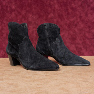 Bernardo Studio Women Black Suede Zip Modern Western Cowboy Ankle Boots sz 8.5