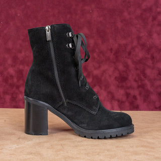 La Canadienne Women Parker Black Suede Lace-up Heel Ankle Boots sz 6.5