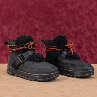 UGG Women HIker Weather Black Suede Waterproof Lace-up Boots sz 7