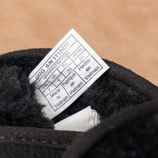 UGG Women HIker Weather Black Suede Waterproof Lace-up Boots sz 7