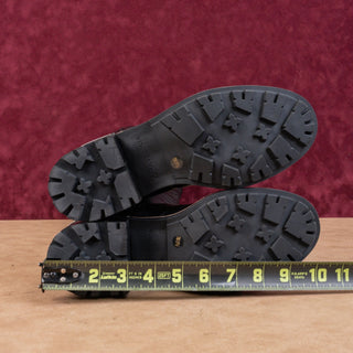 Vince Camuto Women Kensilie Black Leather Zip Fashion Lug OTK Boots 7US EUR 37.5