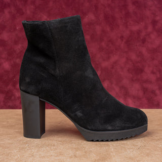 La Canadienne Myranda Waterproof Black Suede Dress Zip Ankle Boots sz 8.5