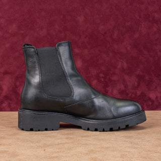 Vagabond Women Kenova Black Leather Lug Sole Chelsea Ankle Boots Sz 10