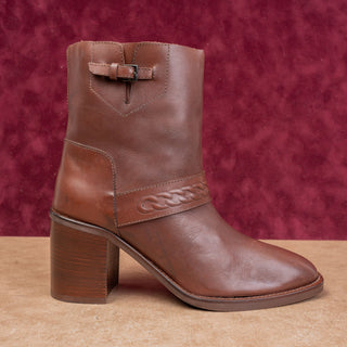 Aquatalia Women Boho Cottage Brown Leather Slip Chunky Heel Ankle Boots sz 9.5