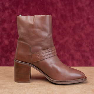 Aquatalia Women Boho Cottage Brown Leather Slip Chunky Heel Ankle Boots sz 9.5