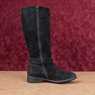 Clarks Women Plaza Steer Black Suede Comfortable Buckle Riding Tall Boots size 8