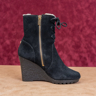 Michael Kors Women Rory Faux Sherpa Black Suede Wedge Ankle Boots sz 6