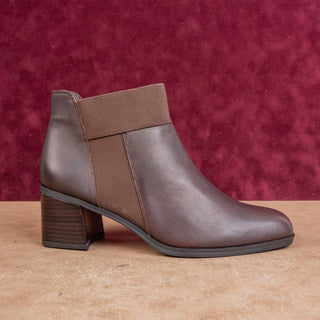 Naturalizer Women Brown Leather Stacked Heel Slip Wide Width Fashion Boots sz 9