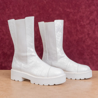 Stuart Weitzman Wmn Croc Print White Leather Platform Ankle Chelsea Boots sz 11