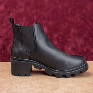 Steve Madden Women Festival Party Night Y2k Chelsea Black Leather Boots sz 9.5